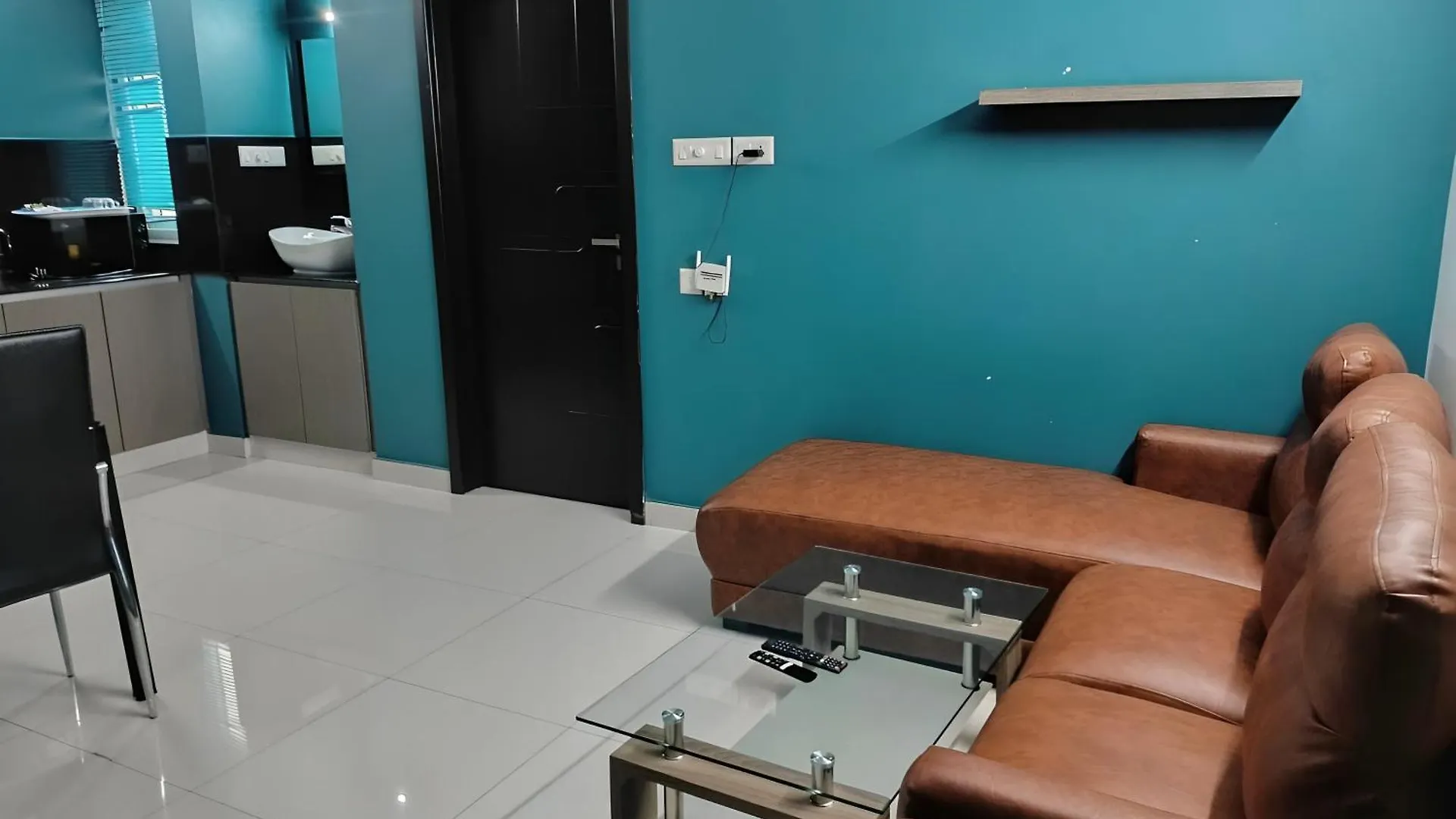 Gdc - Apartment Suites location